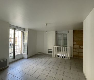 BORDEAUX - RUE DONISSAN T1BIS - Photo 1