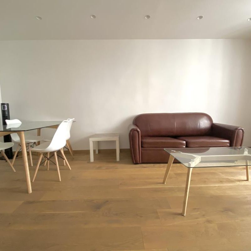 Location Appartement 2 pièces Meublé 44m² PARIS 4ème - Photo 1