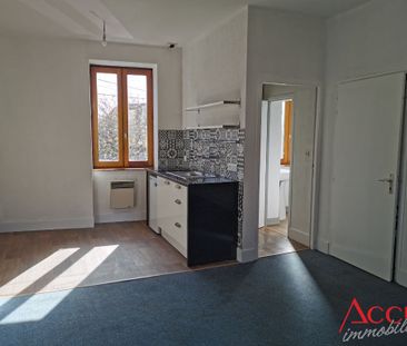 Location Appartement 1 pièce 23m² - Photo 3