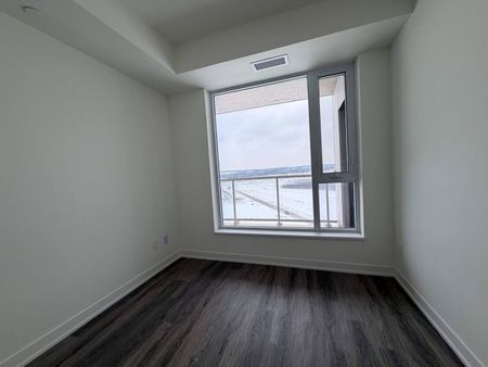 NEXT2 AT ELGIN EAST: BAYVIEW & ELGIN MILLS (2 DAVID EYER RD) AD#101228 - Photo 4