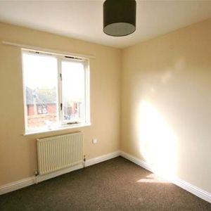 2 bedroom property to rent in Exmouth - Photo 2