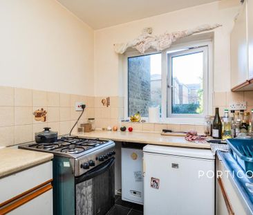 1 bedroom flat to rent - Photo 6