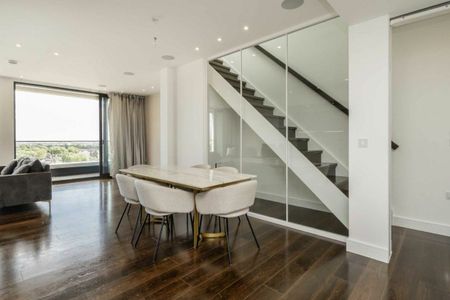 Finchley Road, Finchley Road, NW3 - Photo 2