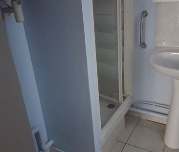 Location Appartement 2 pièces 27m² BOULOGNE SUR MER 62200 - Photo 2