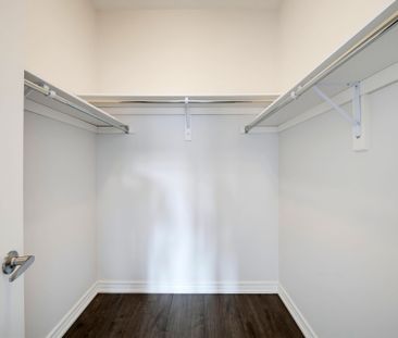 For Lease - 75 Decast Crescent, Markham, Ontario - Photo 5