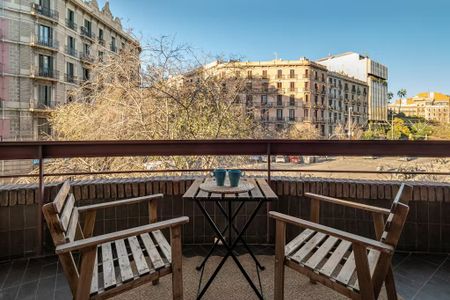 Carrer dAragó, Barcelona, Catalonia 08011 - Photo 2