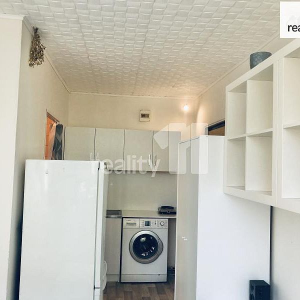 Pronájem bytu 1+kk 15 m² - Photo 1