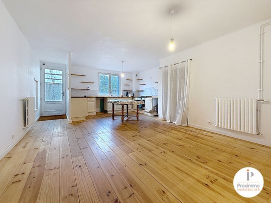 Location Maison 4 pièces 82m² - Photo 1