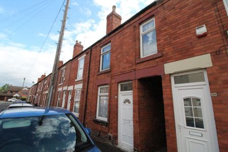 3 bedroom terraced house to rent - Photo 3