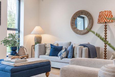 3 bedroom semi-detached house to rent - Photo 2