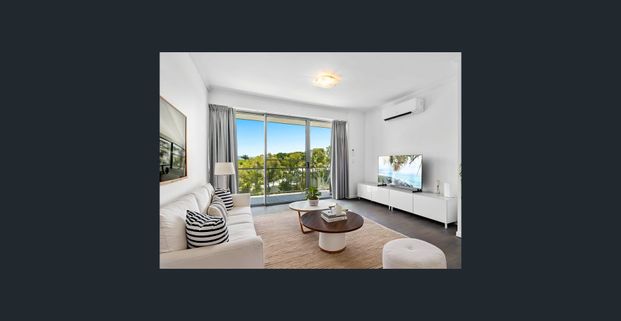 Sun, Space & Style – A Mermaid Beach Lifestyle Winner - Photo 1