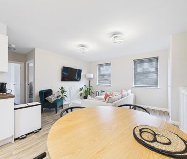 2 bedroom coach house to rent - Photo 6