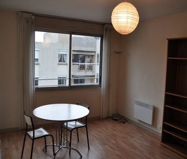 Location Appartement 1 pièce 24m² - Photo 4