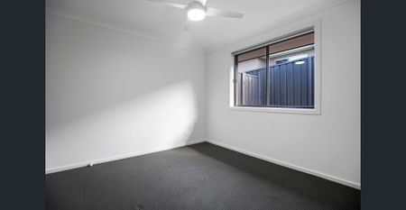 Immaculate Family Home - Photo 4