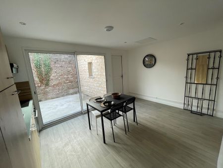 APPARTEMENT 2 PIECES MEUBLÉ TOUTES CHARGES COMPRISES - PROCHE GARE - Photo 3