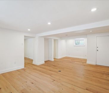 For Lease - 135 DEANE Avenue, Oakville, Ontario - Photo 1