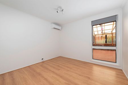 Freshly updated 4-Bedroom, 2-Bathroom Home in a Family-Friendly Location - Photo 3