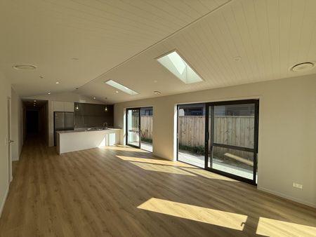 Beautiful home in Hanley's Farm - Photo 4