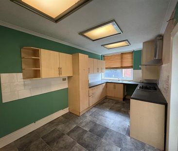 Laurel Terrace - Photo 2