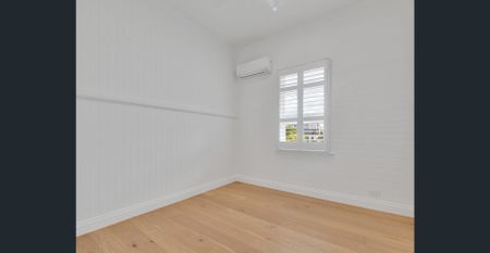 Freshly Renovated Inner-City Gem with Stunning City Views - Photo 4