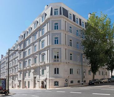 2 Bedroom Apartment with parking, Marquês de Pombal, Lisboa - Photo 6