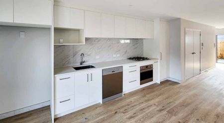 Waterloo Living - Photo 3