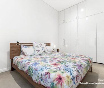 Modern Living In Heritage Conversion! - Photo 2