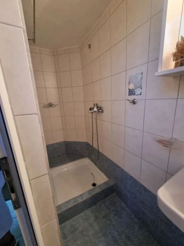 Studio/Γκαρσονιέρα για ενοικίαση Κέντρο (Παλαιά Φώκαια) - Photo 4