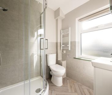 1 bedroom in a house share to rent - Photo 6