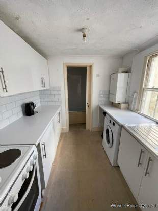 1 bedroom property to rent in Hove - Photo 2