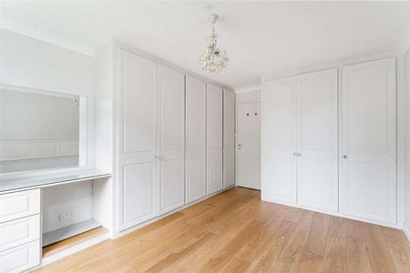 Ferndown, South Woodford, E18 - Photo 4