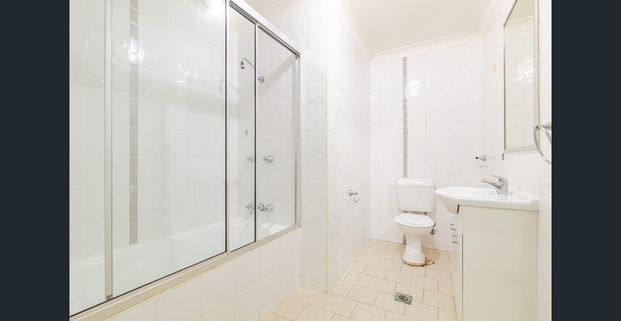 Large 2 Bedroom Unit In Outstanding Location - Photo 1