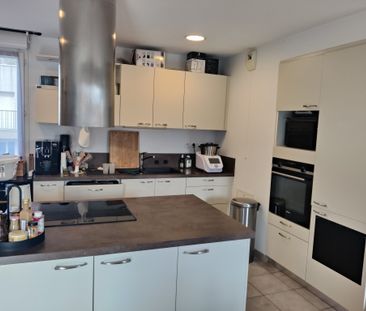 Location Appartement 4 pièces 105m² LYON 3ème - Photo 5