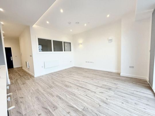 1 bedroom flat to rent - Photo 1