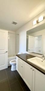 1 bed 1 den Surrey Fleetwood Brand New condo for rent - Photo 4