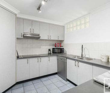 RENOVATED APARTMENT WITH SPACE - Photo 6