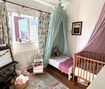 3 bedroom semi-detached house to rent - Photo 5