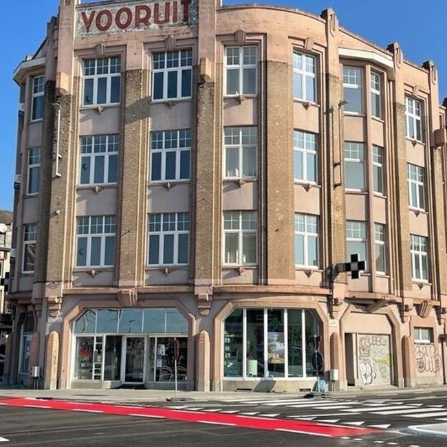 Appartement te huur in Sint-Amandsberg voor € 1.155 met 2 slaapkamers - Foto 1