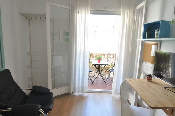 Carrer de Sicília, Barcelona, Catalonia 08013 - Foto 1