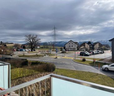 Charming 2.5 room apartment in the attic – Bright with balcony – Se... - Photo 3