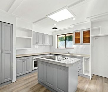 Bright Family Home - Photo 6