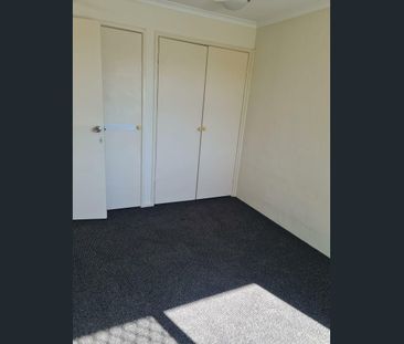 CLOSE TO THE RIVER IN NOOSAVILLE - Photo 3