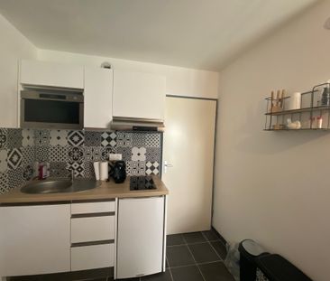 BEL APPARTEMENT T2 QUARTIER SAINT MAURICE - CITADELLE - ESIEE - Photo 5