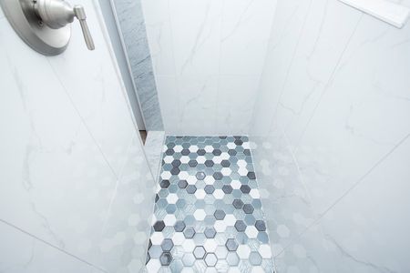 124 E42nd St. - Photo 5