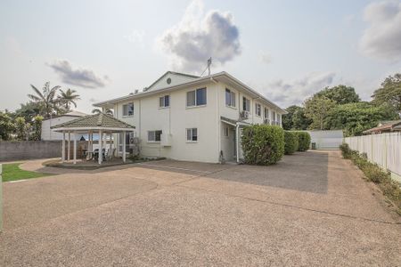 3/52 Camp Street, Mundingburra - Photo 4