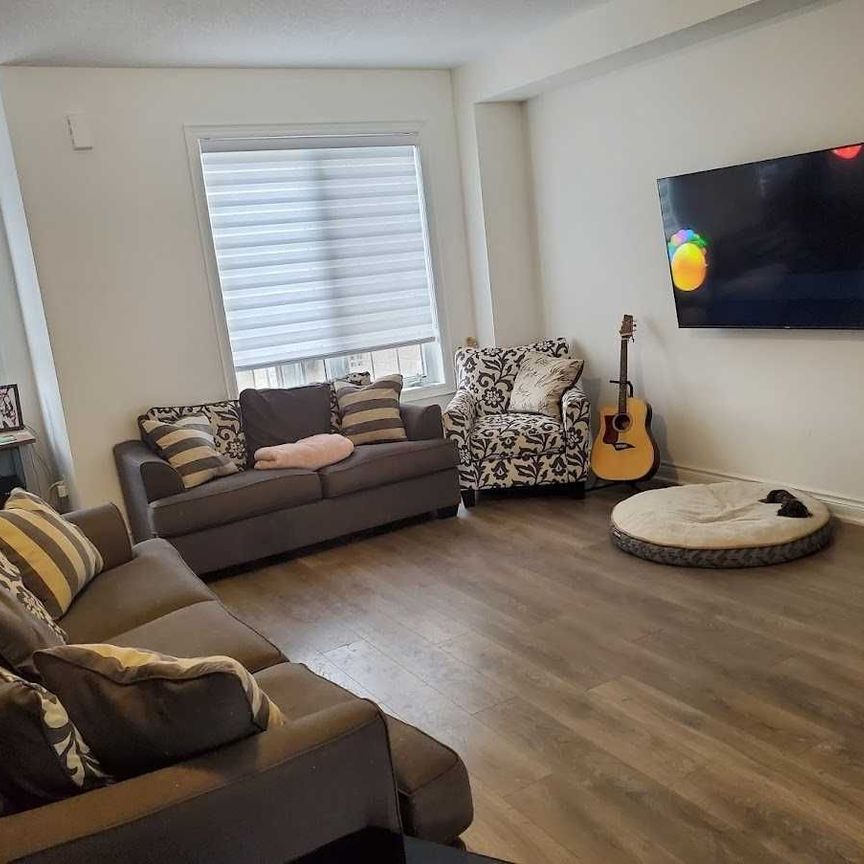 For Lease - 35 Faye Street, Brampton, Ontario - Photo 1