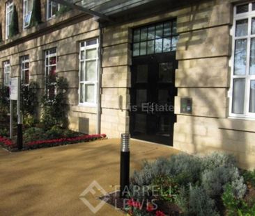 Studio to rent - Photo 6