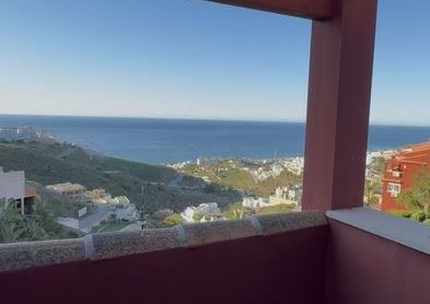 Alquiler de casa o chalet independiente en Avenida los Poetas, 15