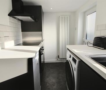 1 bedroom terraced house to rent - Photo 6