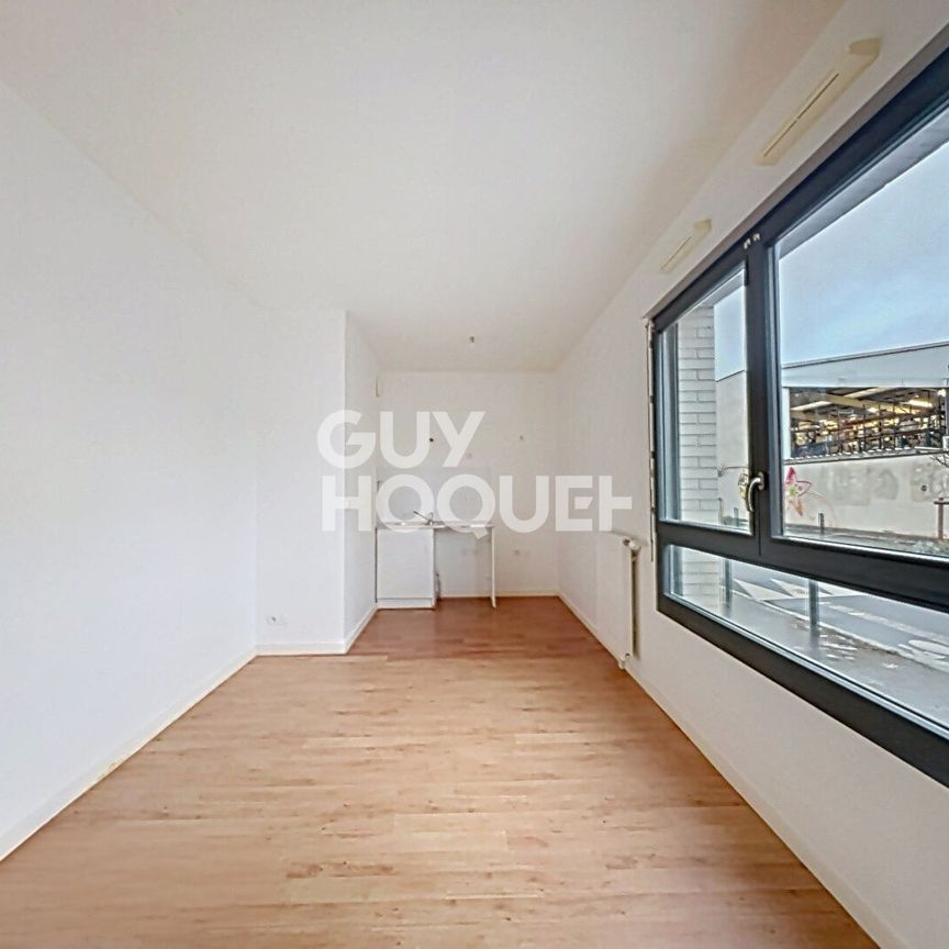 Appartement Aubervilliers 1 pièce(s) 25.34 m2 - Photo 1